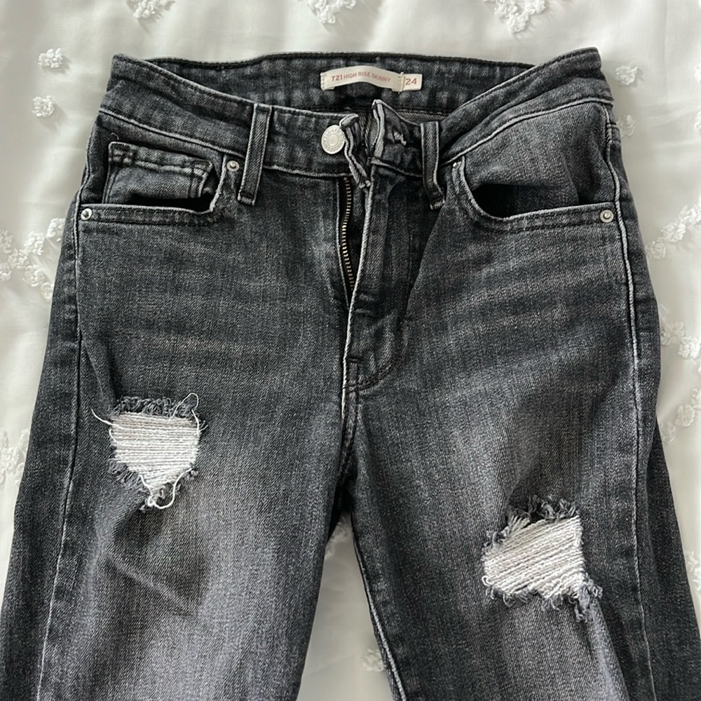 Levi’s High Rise Skinny Black Ripped Jeans